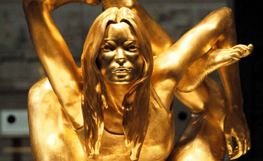 Kate Moss Immortalized In $18 Million Gold Statue