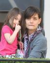 Suri Cruise Wears High Heels!